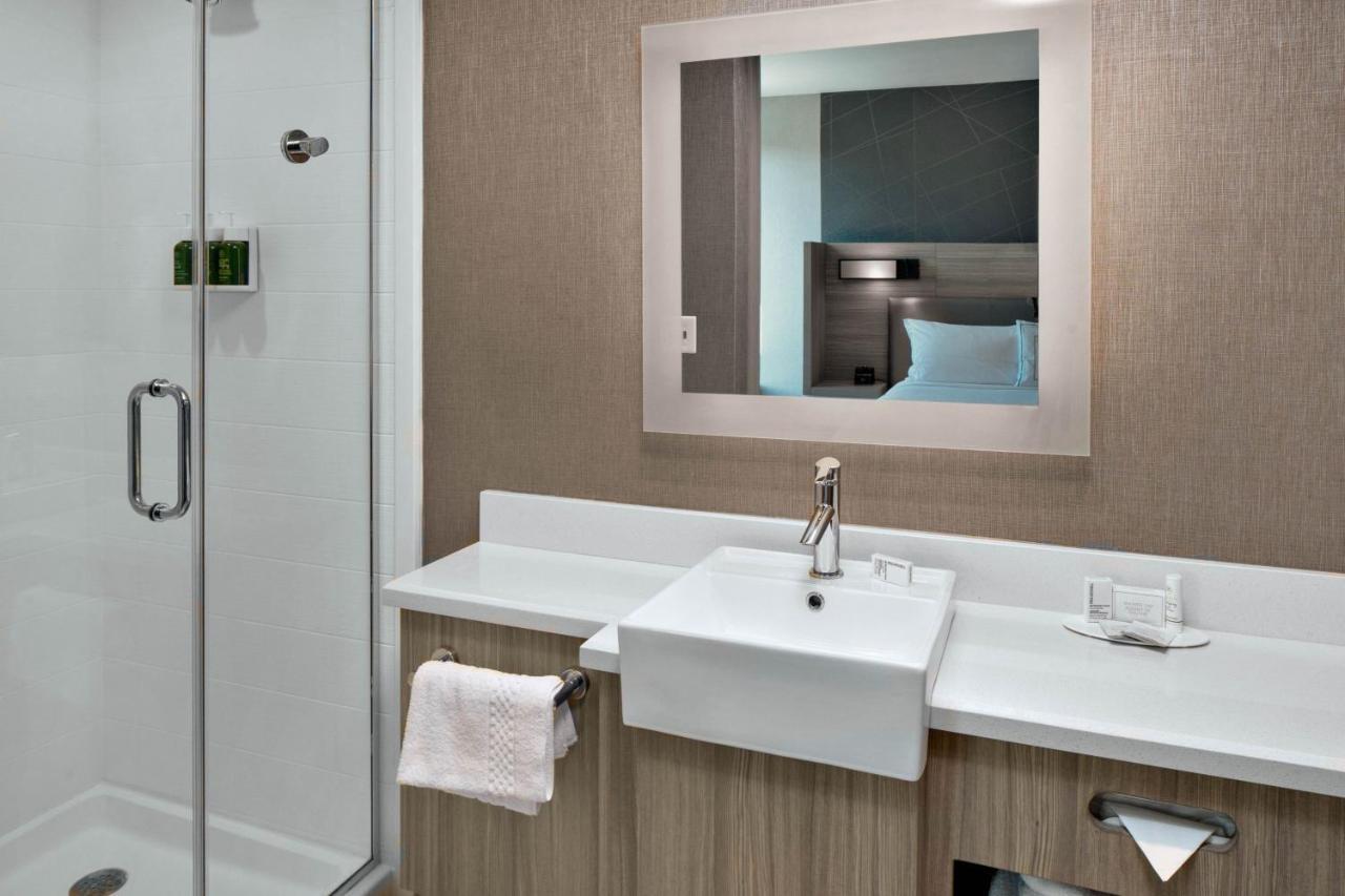 Springhill Suites Hilton Head Island Exterior foto