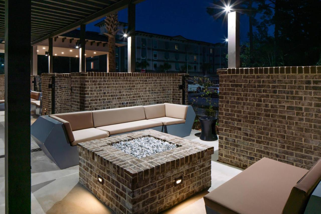 Springhill Suites Hilton Head Island Exterior foto